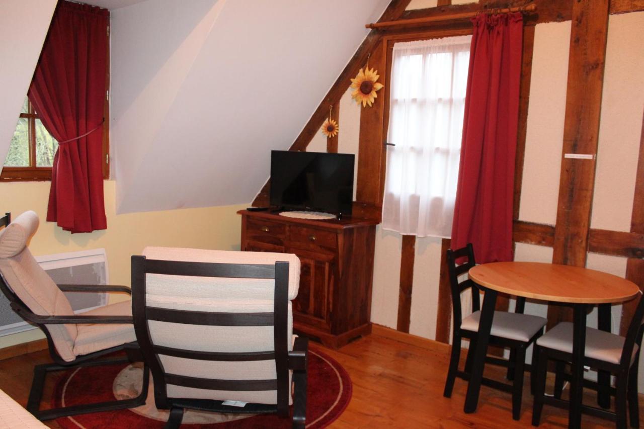 B&B Devalpierre Adult Only Glanville Buitenkant foto