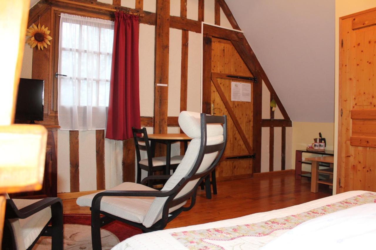 B&B Devalpierre Adult Only Glanville Buitenkant foto