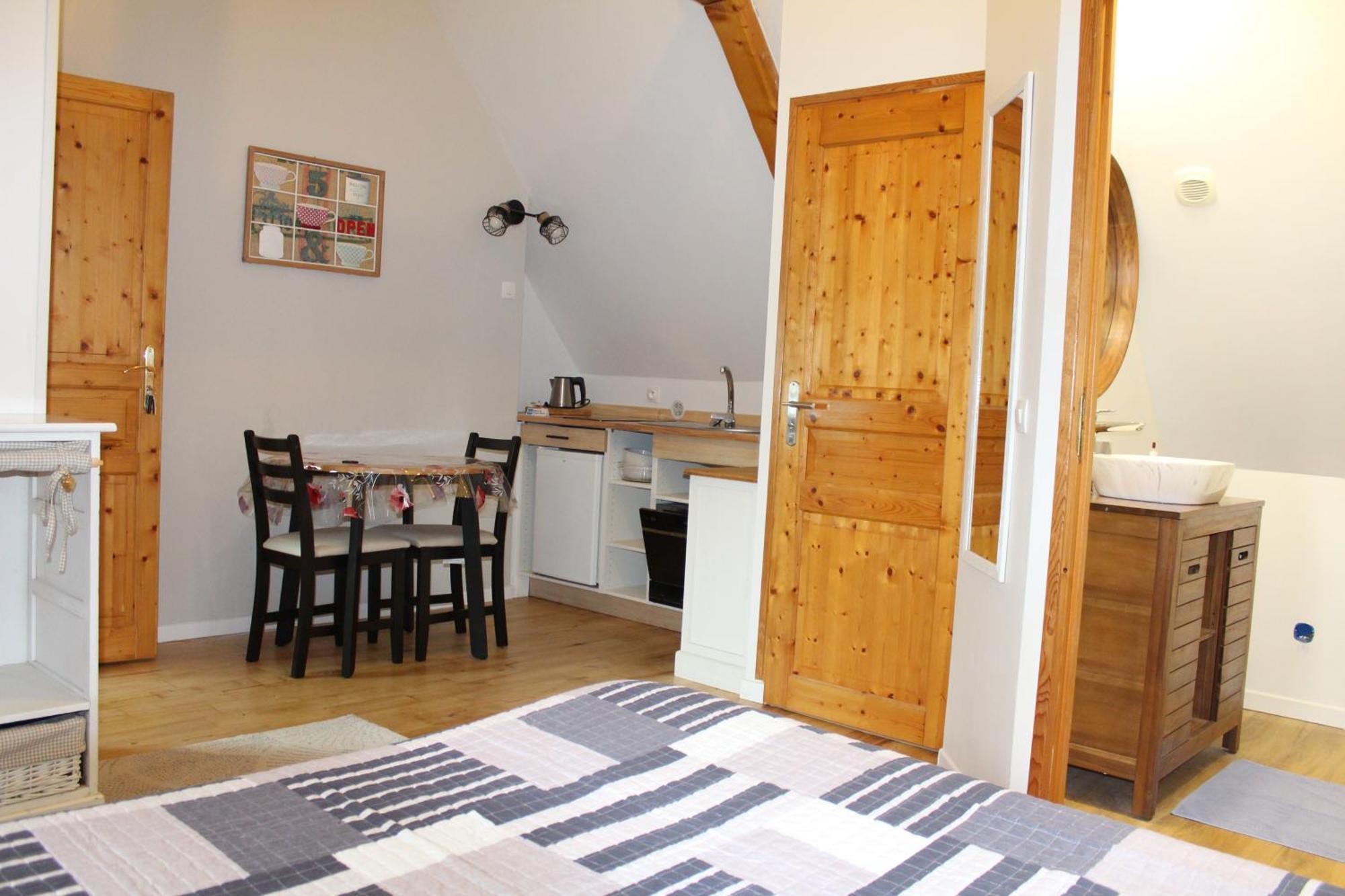 B&B Devalpierre Adult Only Glanville Buitenkant foto